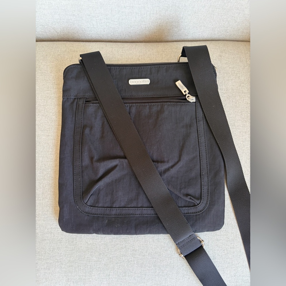 Baggallini Charcoal Messenger Bag